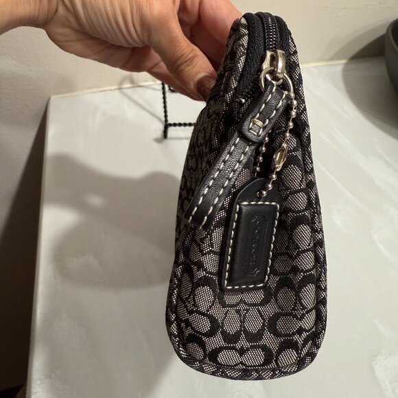 Vintage Coach Cosmetic Pouch Black and Grey Signature Jaquard Print - Picture 3 of 7